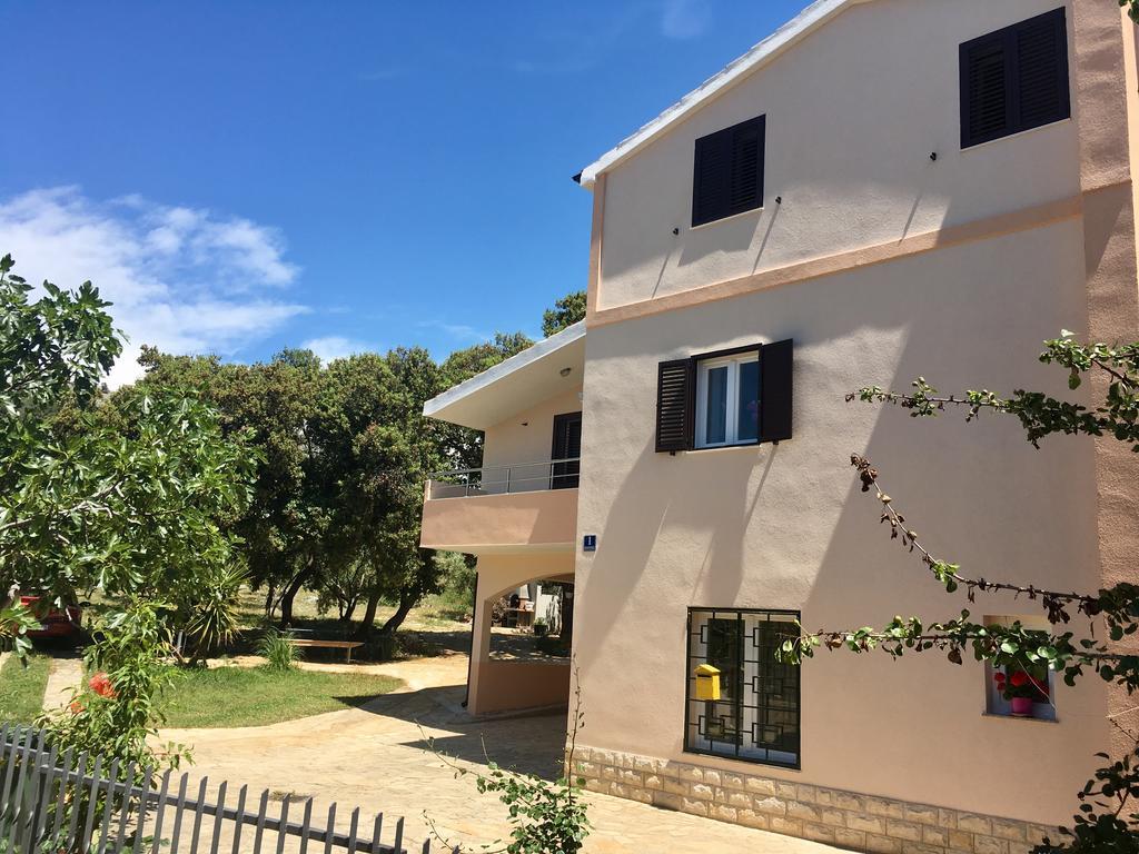 Apartments Lilly Žaborić Eksteriør billede